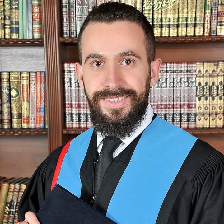 الدكتور صخر الغلاييني مبارك التخرج