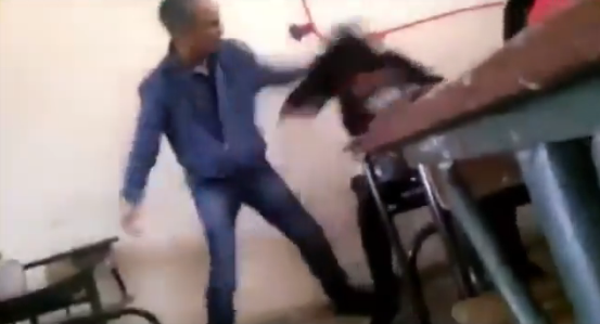 فيديو صادم  ..  أستاذ يعتدي بوحشيّة على طالبة يهز الرأي العام 