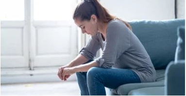 خمسة عناصر غذائية تقلل من مستويات الكورتيزول