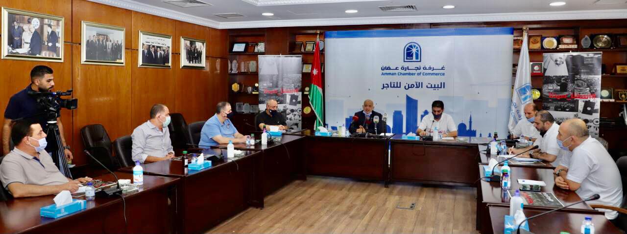 تجارة عمان تتبنى مطالب قطاعات جديدة 