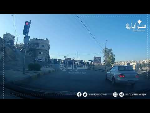 سائق "تاكسي" في الزرقاء يرتكب أخطر المخالفات المرورية
