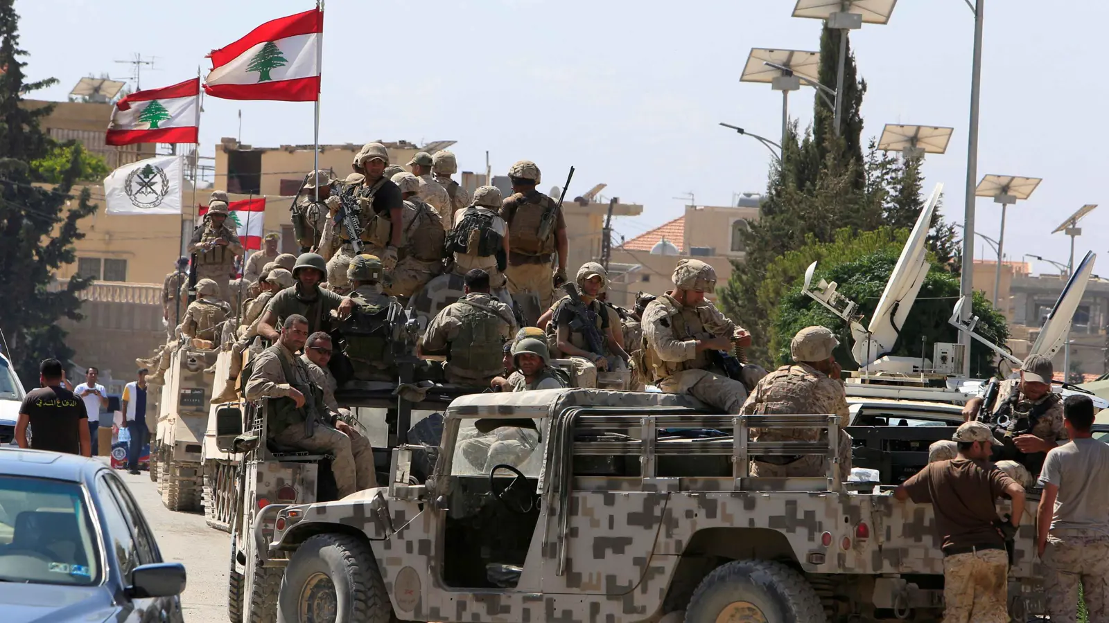 خطط لهجمات مسلحة ..  اعتقال "قسورة" زعيم داعش في لبنان