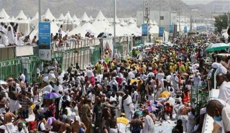 حالات اعياء شديدة بين صفوف المعتمرين من مختلف الجنسيات بالسعودية!