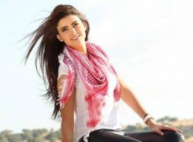مذيعة شهيرة تتعرض لهجمة شرسة من قبل أردنيين بسبب ما قالته