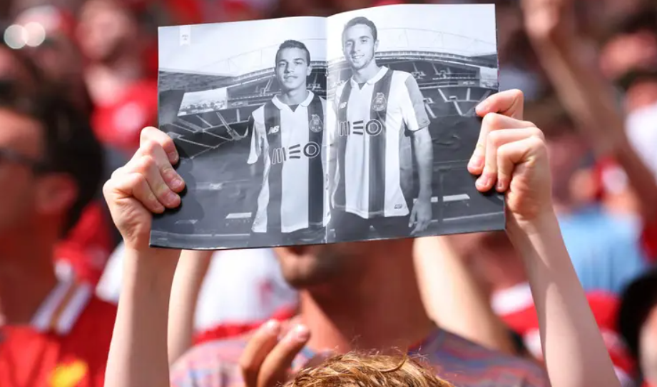 اتهام جوتا بـ"قتل" شقيقه في حادث وفاتهما ..  وليفربول يتحرك