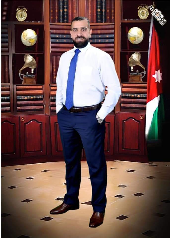 النقيب احمد سالم الربيحات   .. مبارك الدكتوراه 