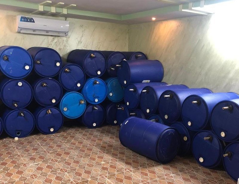 السعودية ..  ضبط مشغل لتصنيع الخمور في مكة المكرمة