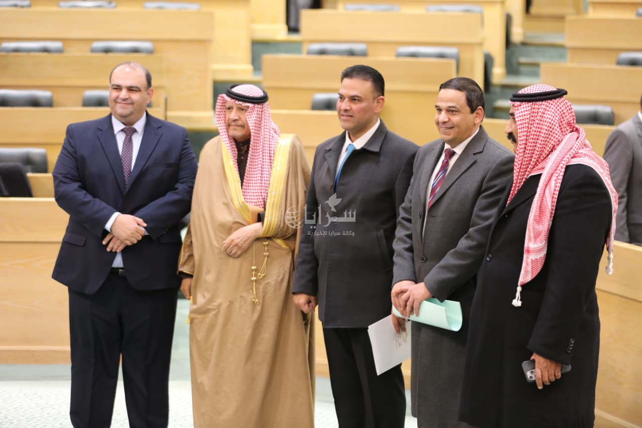 صور بانوراما من مجلس النواب 