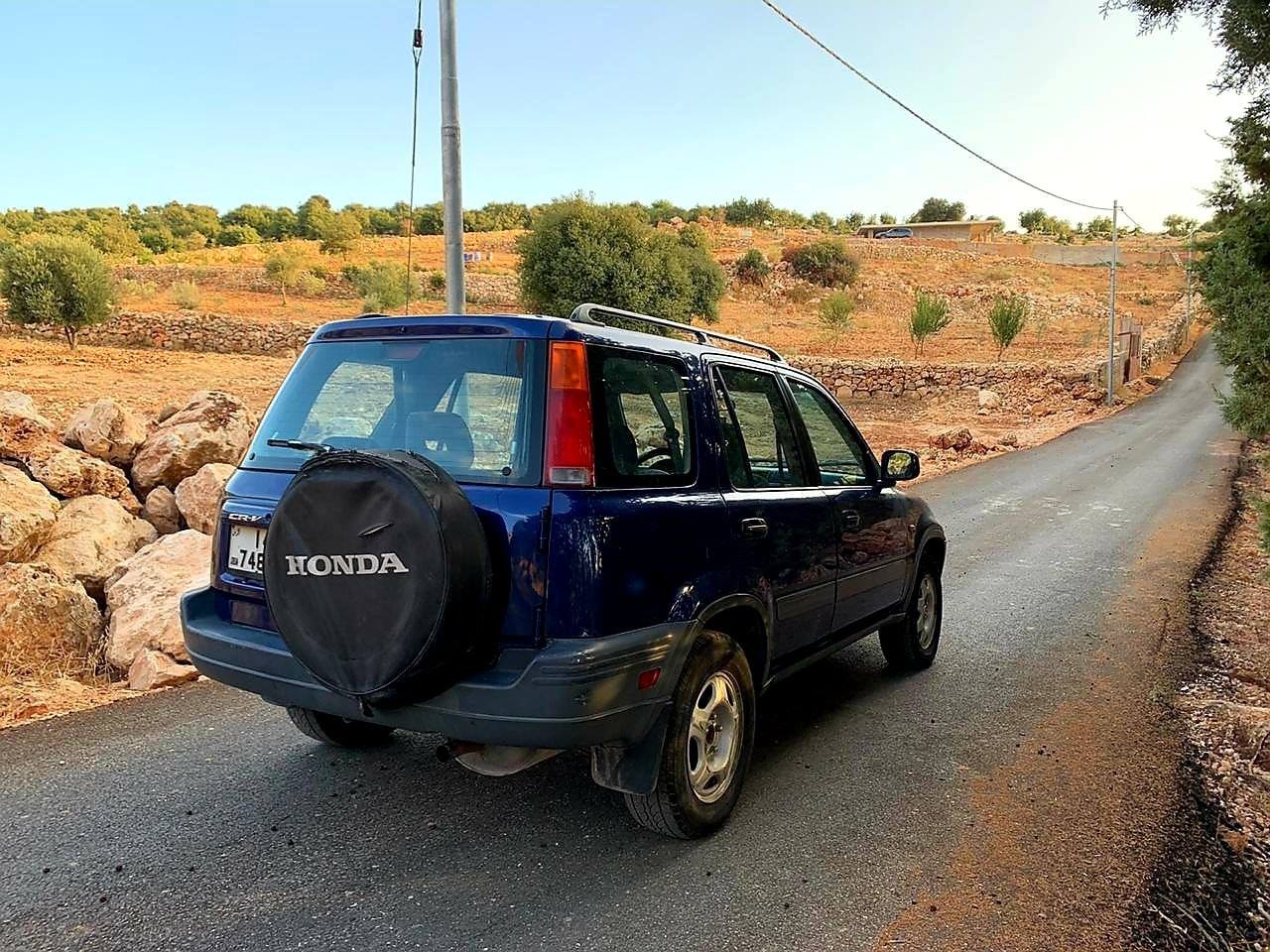 بالصور  ..  هوندا Crv 1998 4×4 للبيع