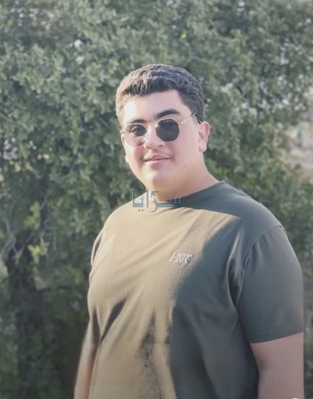 "الحياة دونه ما بتسوى" ..  والد الشاب راشد يروي تفاصيل الساعات الأخيرة قبل رحيل ابنه 