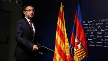 برشلونة يتبرأ من حملة التشهير