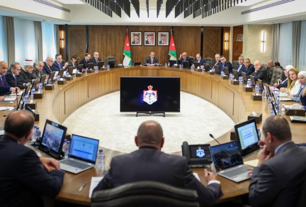 المصري: الرواتب تستنزف مخصصات البلديات ..  وديونها تتجاوز 600 مليون دينار