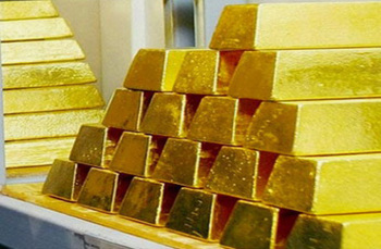 الذهب يرتفع الى أعلى مستوى له في شهر