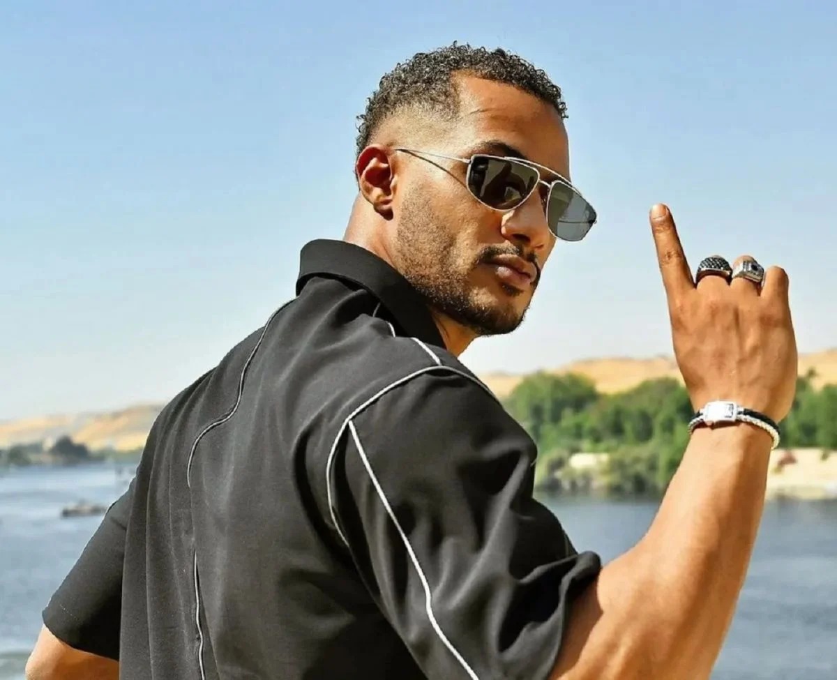 محمد رمضان بأزمة جديدة بعد صدمة انخفاض إيرادات فيلمه "أسد"