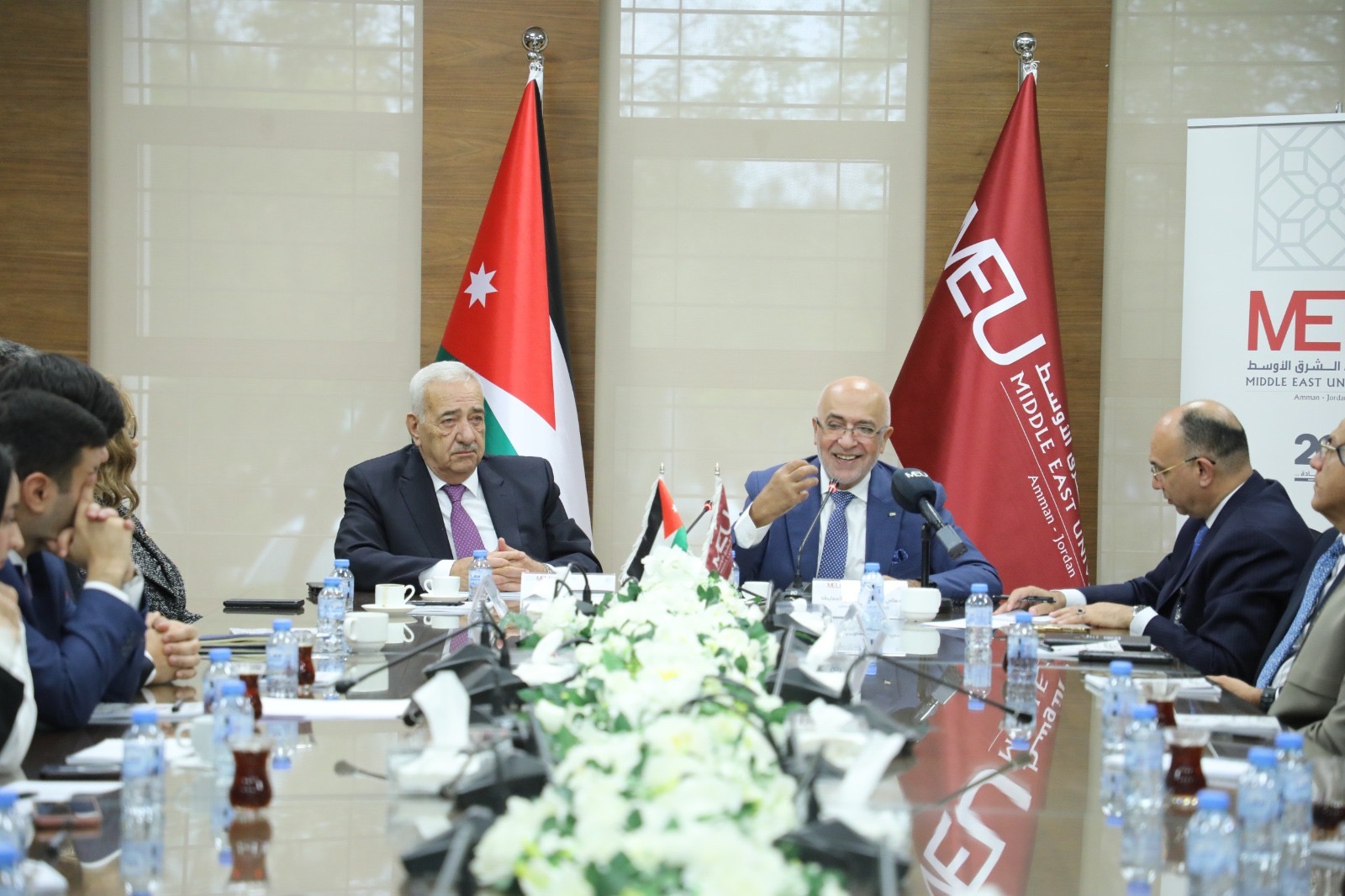 افتتاح الدورة العادية لمجلس اتحاد البرلمان الطلابي في جامعة الشرق الأوسط بمشاركة "المستقلة للانتخاب