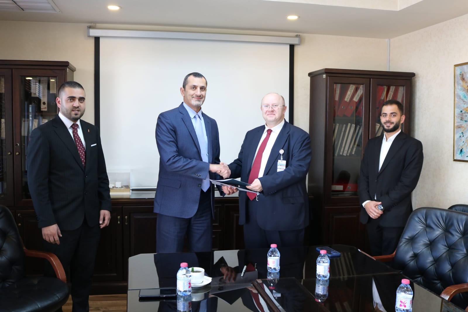 جامعة الزيتونة الأردنية توقّع اتفاقية تعاون تدريبي مع المركز العربي الطبي