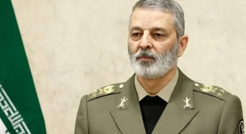 رئيس الأركان الإيراني: لن نبدأ حرباً لكننا مستعدون للدفاع عن أمننا وأنفسنا