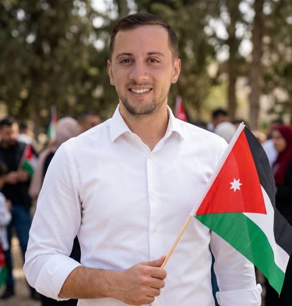 د. بزبز يكتب: العلم الأردني … حكاية وطن تكتب تاريخ أمة. 