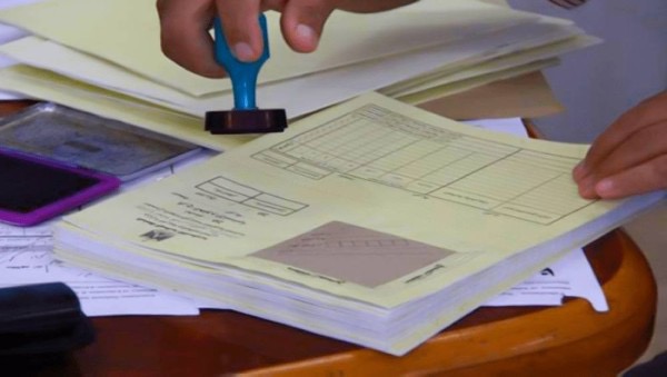 شحادة: انتهاء عمليات تصحيح الدفاتر الامتحانية لجيل ٢٠٠٨