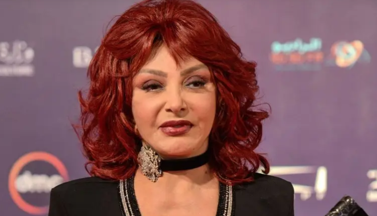 نبيلة عبيد تستغيث بوزير الثقافة المصري: "أودي تاريخي فين؟"