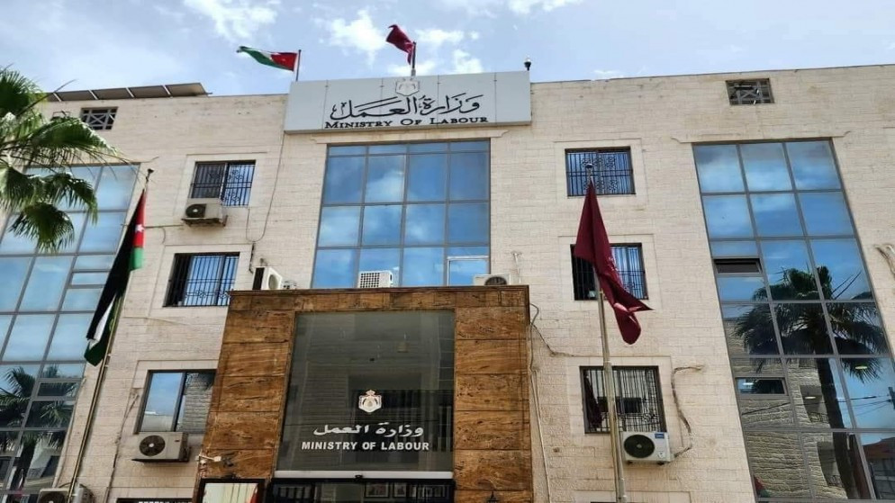 وزارة العمل: لا تمديد لفترة قوننة أوضاع العمالة غير الأردنية المخالفة