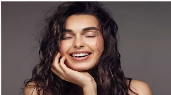 مزيج من 5 زيوت لمنع تساقط الشعر والحفاظ على صحته