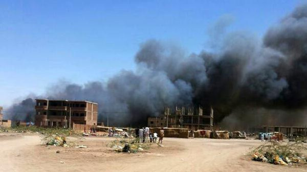 "عاشق" يحرق 900 منزل جنوب السودان بسبب فتاة