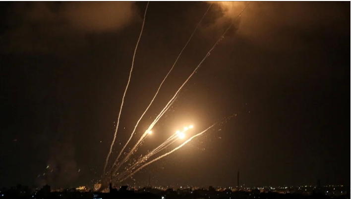 الدويري: قصف القسام تل أبيب مطلع 2024 رسالة تبشر الاحتلال بعام أشد ألما