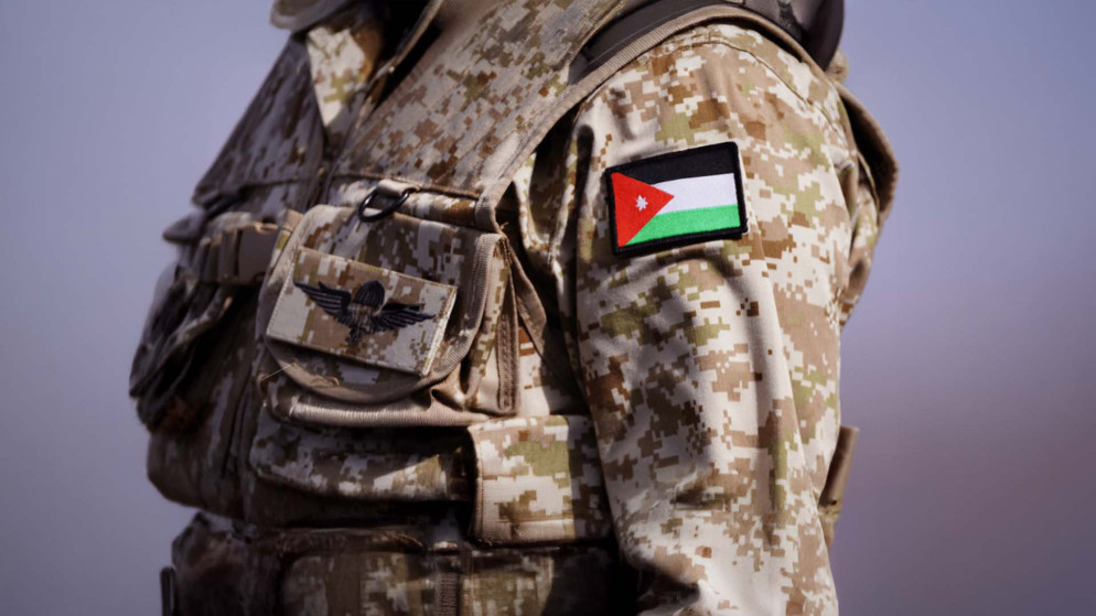 مؤرخون يسردون المراحل المفصلية لخدمة العلم