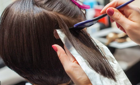 هل من الآمن استخدام صبغة الشعر أثناء الحمل؟