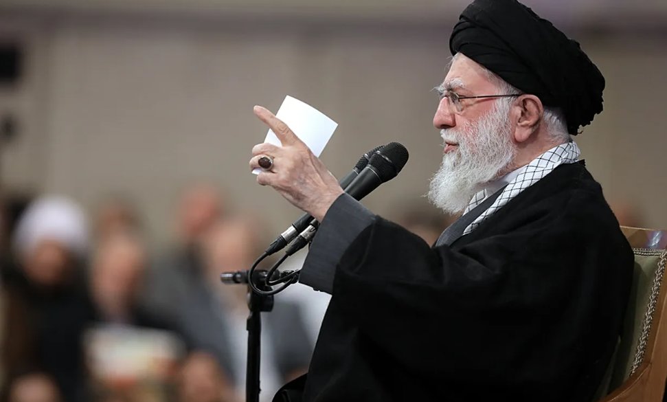 عاجل إيران ترفض التفاوض على برنامج صواريخها ..  ما هي خيارات ترامب "الحاسمة" للحصول على تنازلات من طهران؟