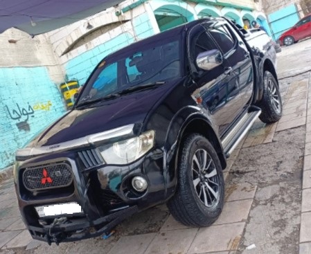 بكم سبيرتيرو ميتسوبيشي لون اسود