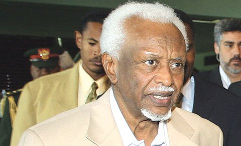 وفاة الرئيس السوداني الأسبق عبد الرحمن سوار الدهب