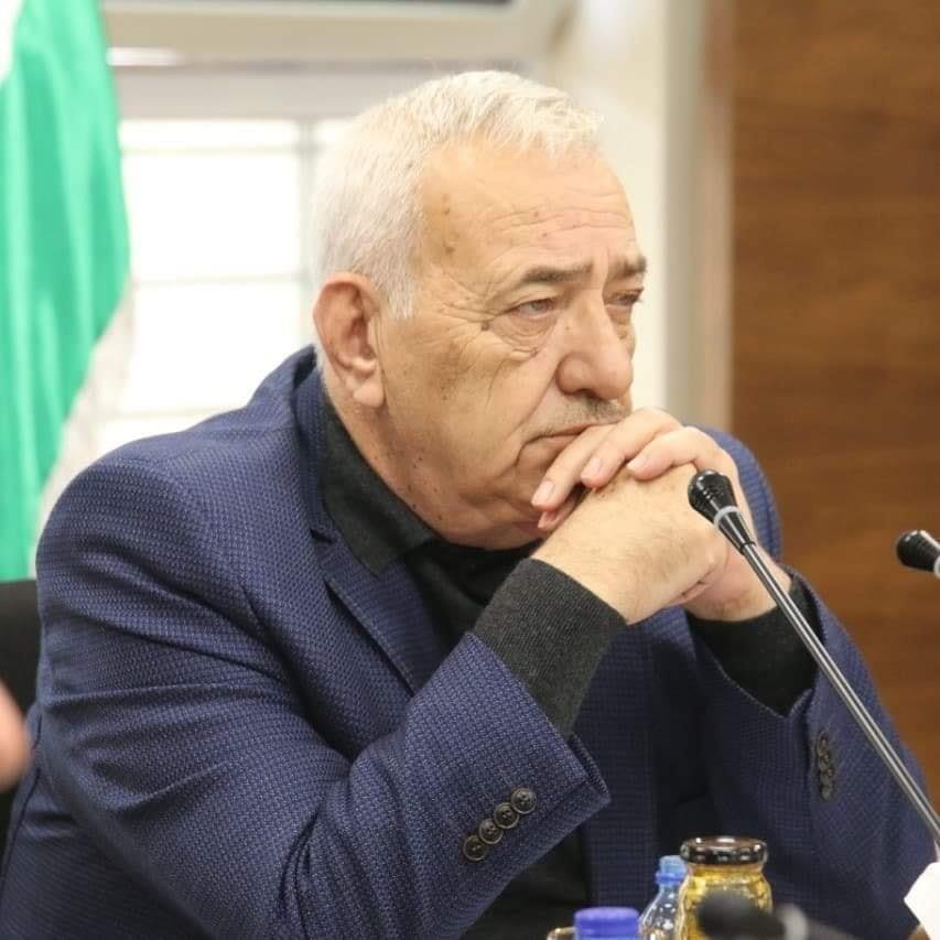 الدكتور يعقوب ناصر الدين يوجه رسالة لأبنائه الطلبة في ظل الظروف الاستثنائية التي يعيشها الأردن
