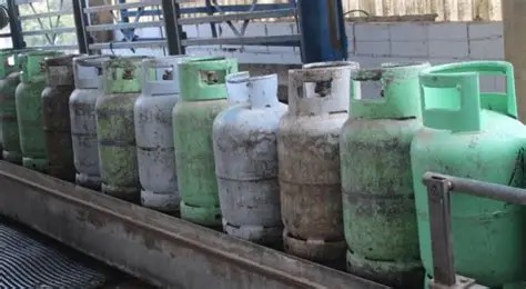 42500 أسطوانة غاز بلاستيكية في طريقها إلى الأردن نهاية الشهر الحالي