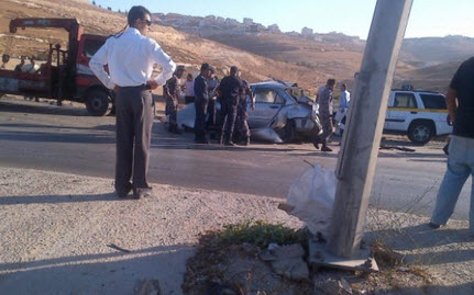 إصابة (10) أشخاص بحادث تصادم  على طريق البحر الميت 