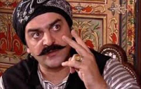 "ابو شهاب" يسخر من باب الحارة بشدة  ..  وفيديو يرصد الفرق بينه وبين "العكيد معتز"