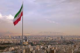 إيران تتوعد أوكرانيا برد مناسب