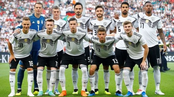ألمانيا تبدأ حملة الدفاع عن لقبها المونديالي بمواجهة المكسيك