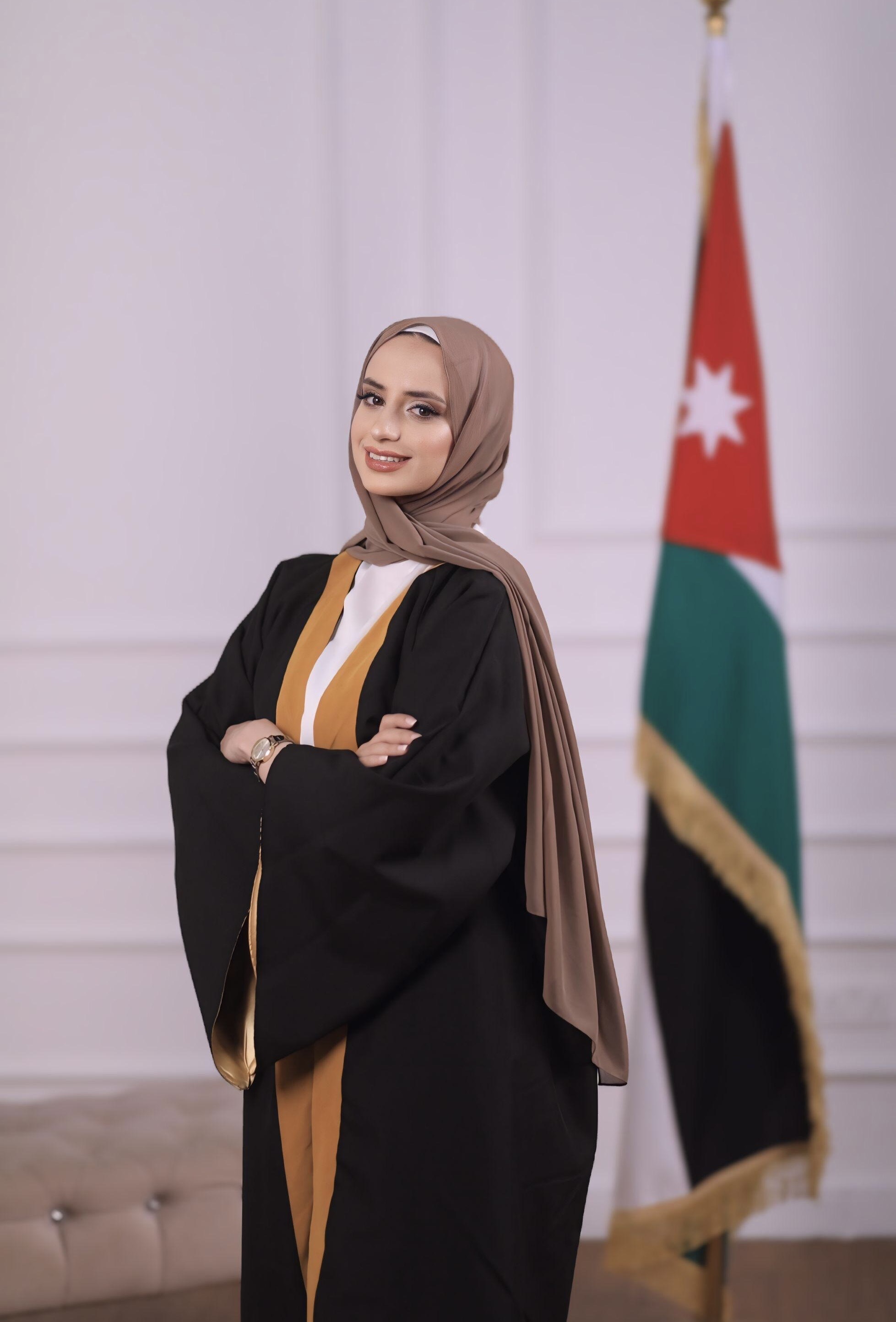 حنين سمير الغويري (أبو الفول) ..  مبارك التخرج