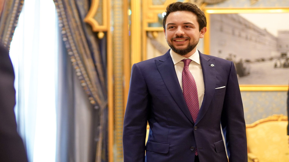 مندوبا عن الملك ..  ولي العهد يشارك في قمة دول جنوب أوروبا "ميد 9"