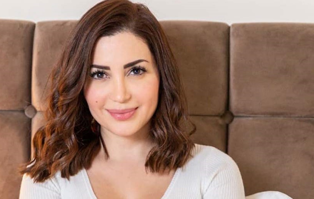 بالفيديو و الصور  ..  نسرين طافش تلفت الأنظار بلون شعرها الجديد