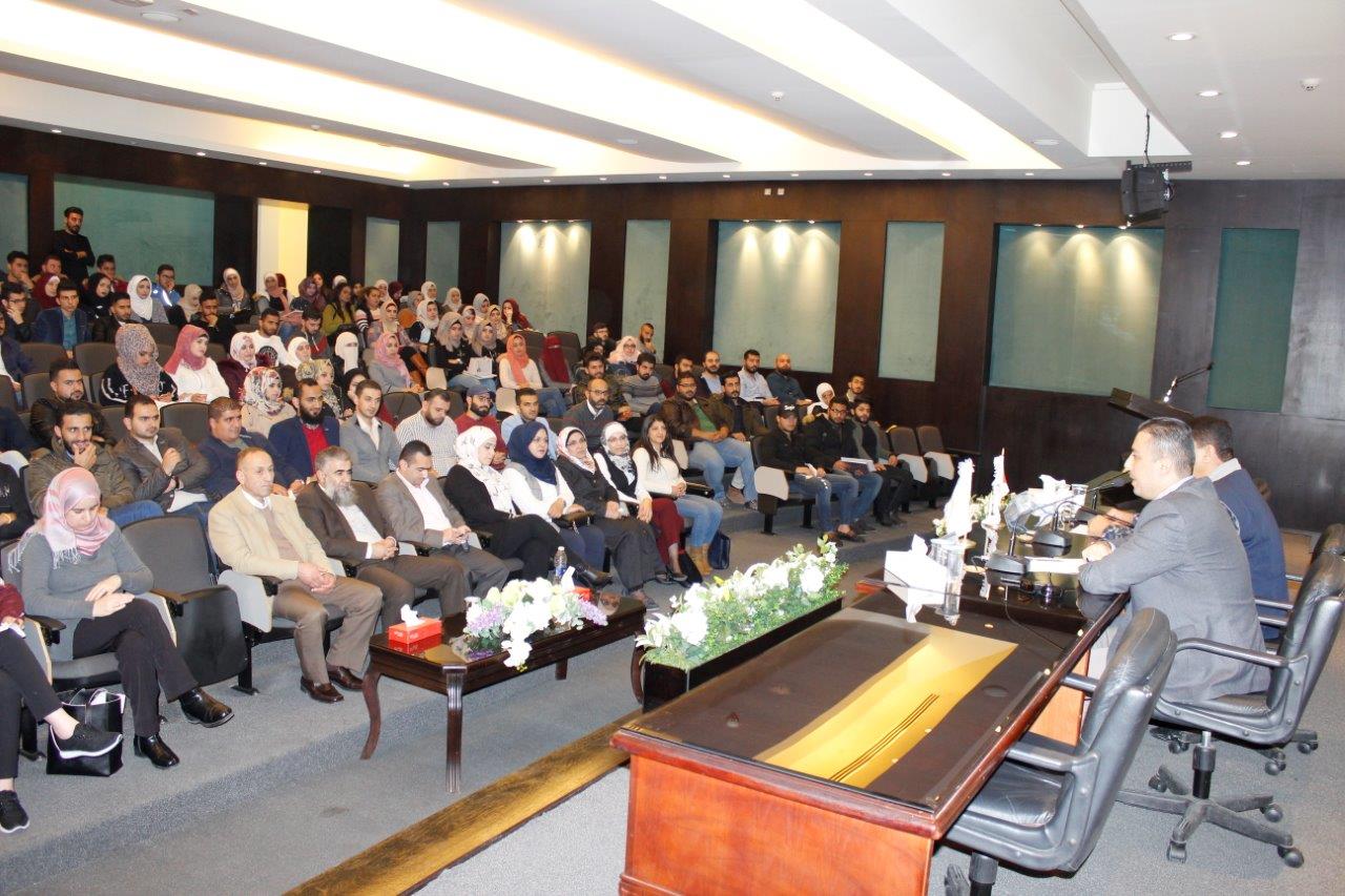 بالصور ..  صيدلة "عمان العربية" بصدد تحديث خططها الدراسية