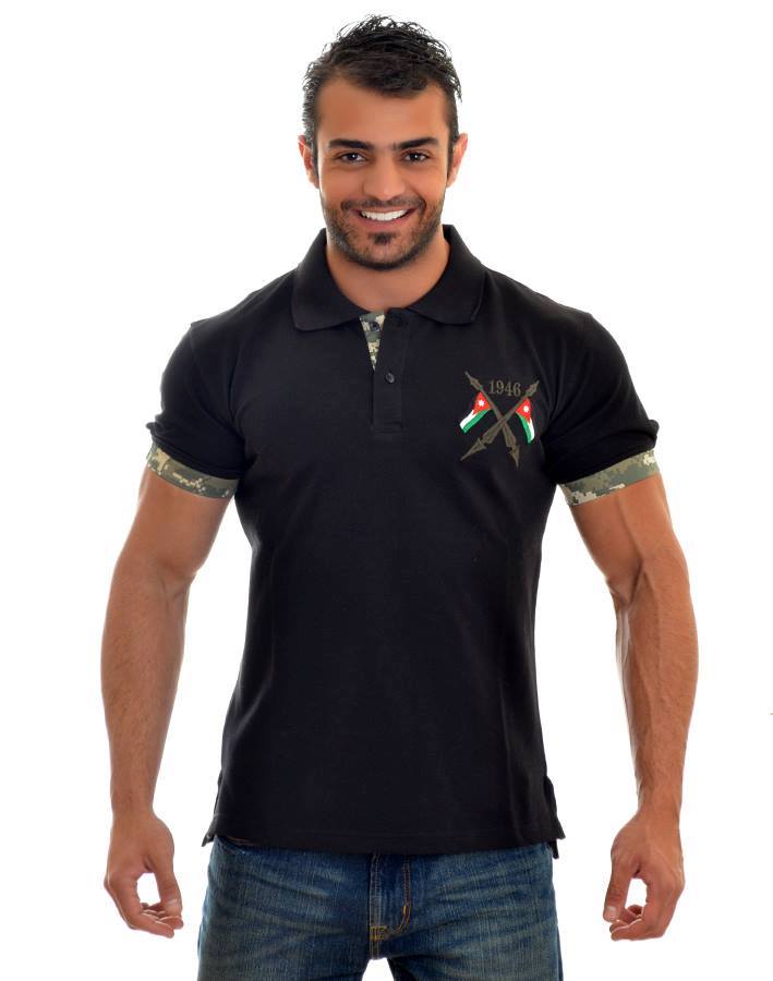 ساجد أبو خلف كل عام وانت بألف خير 