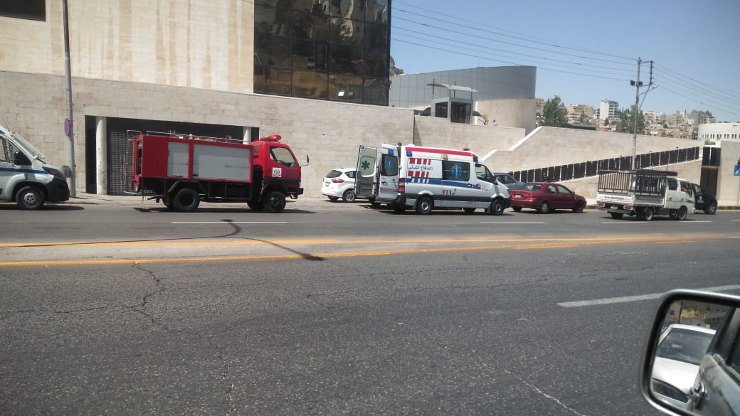 وفاة فتاة إثر سقوطها من الطابق الرابع لأحد مباني أمانة عمان و الأمن يُحقق  ..  تفاصيل