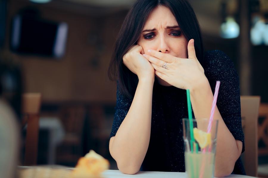 كيف تتخلصين من الحازوقة؟ ..  إليك 7 طرق سهلة وسريعة المفعول
