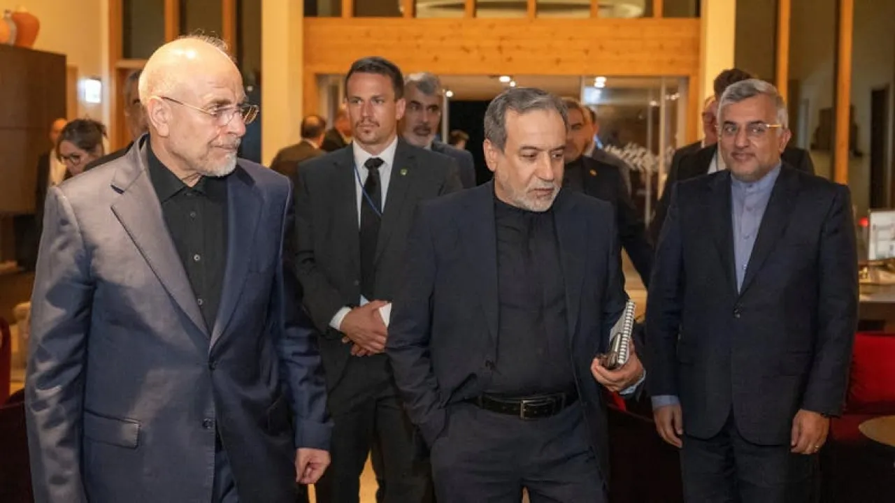 مصادر أميركية: واشنطن منعت "إسرائيل" من اغتيال عراقجي وقاليباف