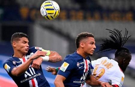 "اللقب الأخير" ..  سان جرمان يتوج بكأس الرابطة