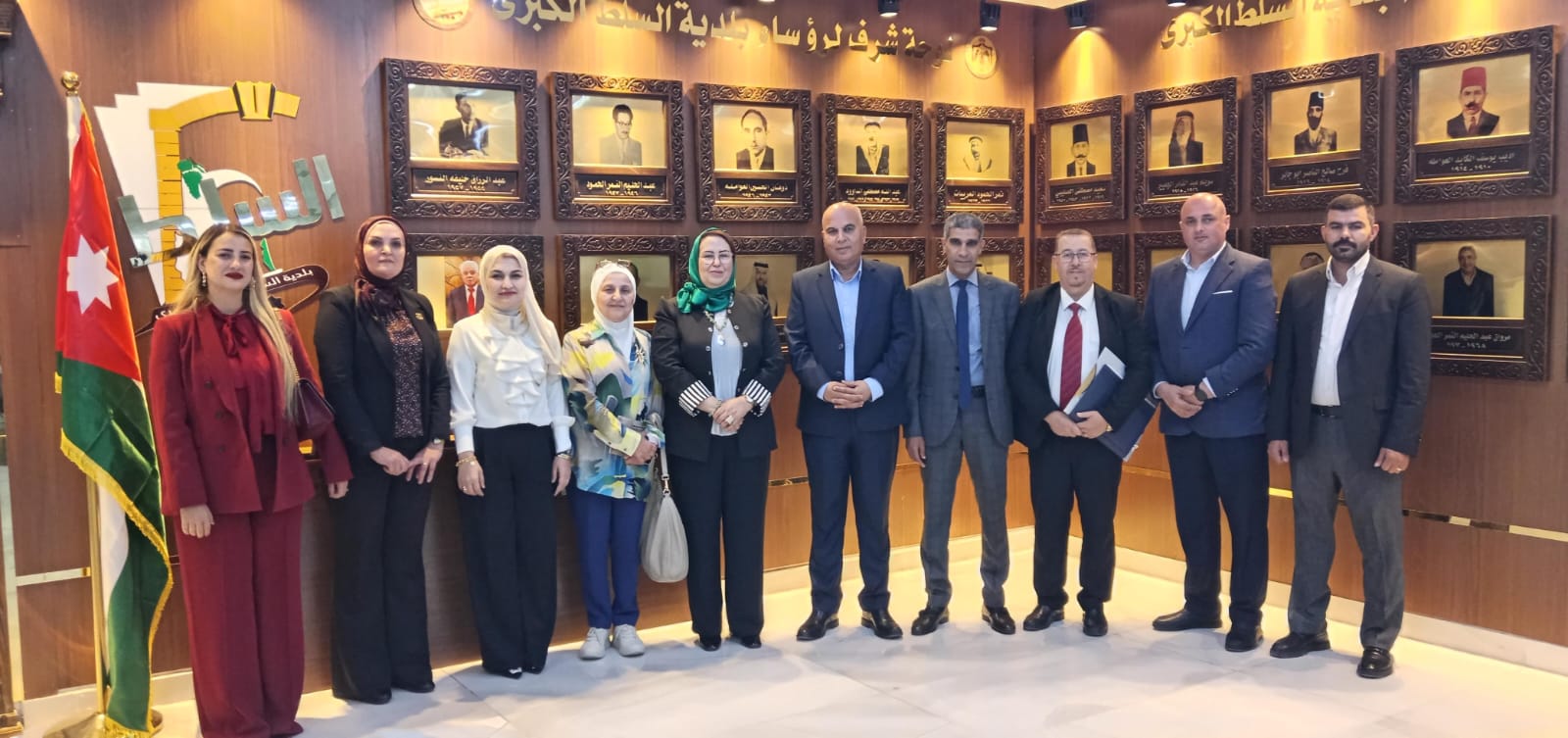 وفد مغربي رفيع يزور بلدية السلط الكبرى تمهيدًا لإعلان توأمة مع مدينتي فاس ومكناس