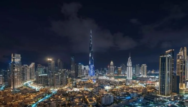دبي تواصل تحطيم الأرقام القياسية ..  19.59 مليون زائر دولي في 2025